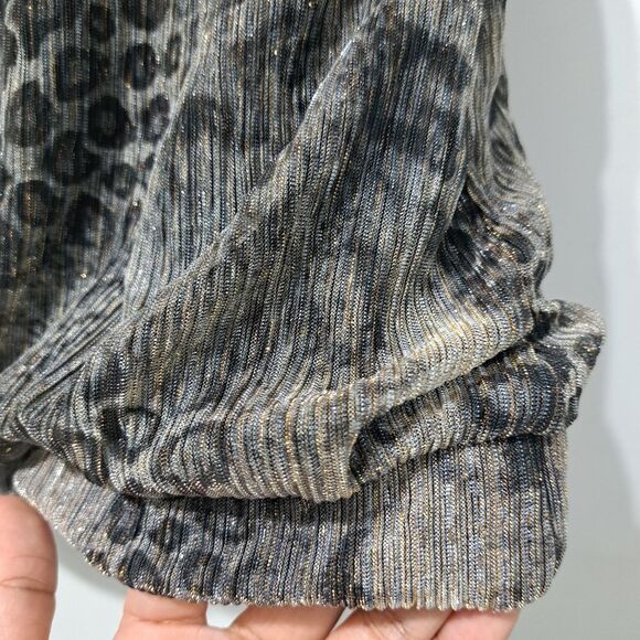 Miraclesuit Leopard Print With Metallic Detail Summer Top Size 10 Black/Gold NWT - Picture 10 of 14